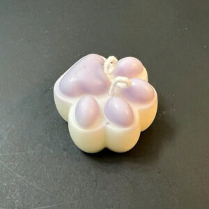 Nến thơm hình móng mèo - Kích thước: 4.5cm x 4.5cm x 2cm