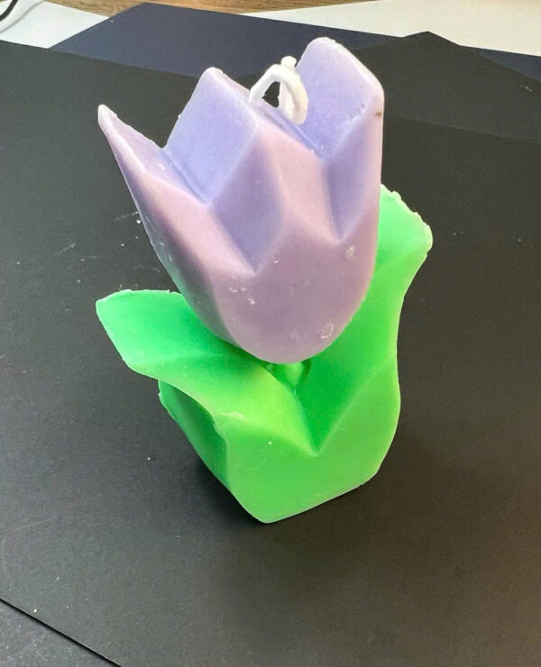 Nến thơm hoa Tulip – Kích thước: ~9.5cm x 6cm - Ảnh 2